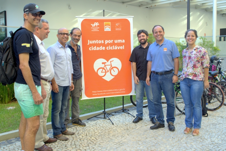 UFF e Prefeitura de Niterói inauguram na Reitoria novo bicicletário 