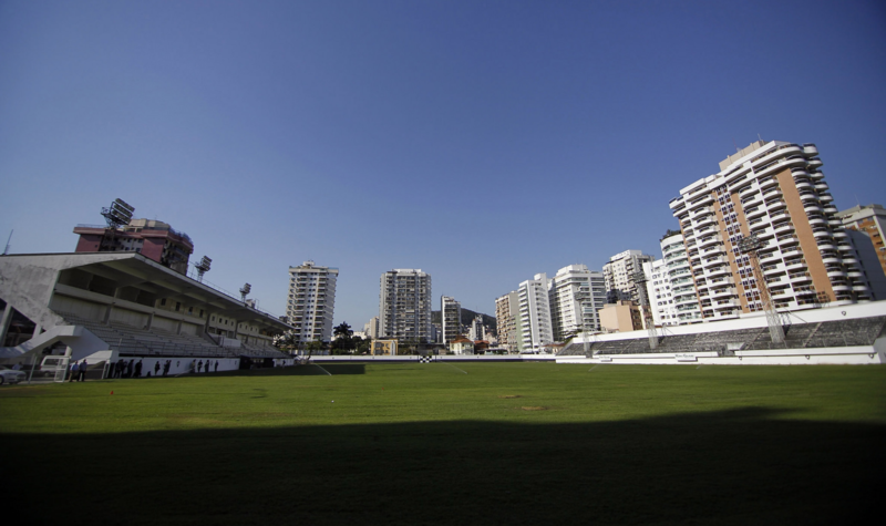 Muito além da bola em campo: entenda a relação do Caio Martins com Niterói